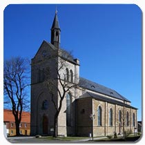 Foto: Kirche Hasselfelde, mit freundlicher Genehmigung von Thomas Witte aus Achim, Deutschland